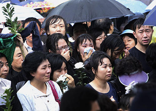 为什么韩国人身份证标注名字,韩国身份证为什么要写中文名