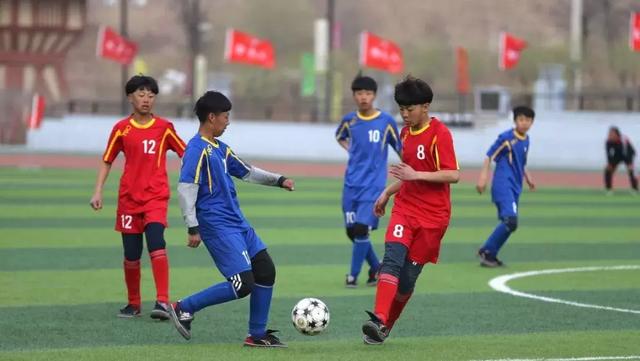 开展足球特色幼儿园方案,足球特色示范幼儿园简介