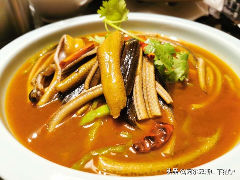 秋风起吃蟹的视频,秋风起吃蟹正当时