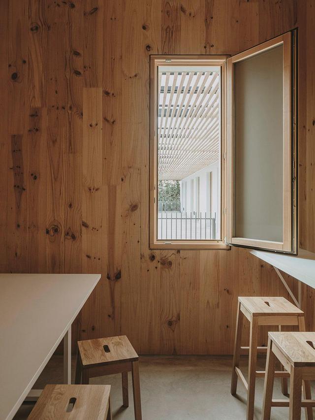 阿兹海默日间医疗中心，利用自然提高幸福感