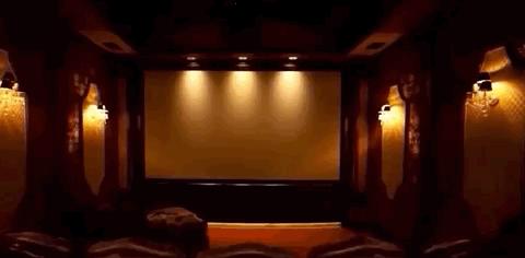 记不住她变化莫测的脸有什么关系？三层楼超豪华别墅过目难忘