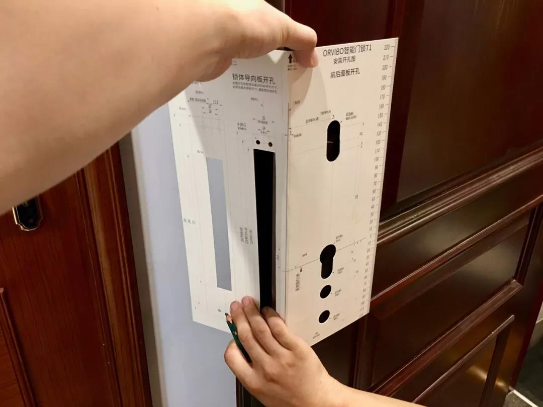 欧瑞博c1智能门锁安装细节,欧瑞博智能门锁怎么用钥匙开门