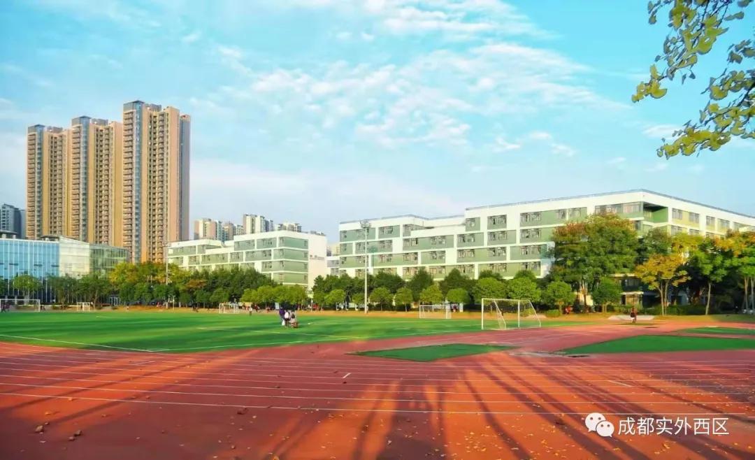 成都市2024民办小学招生人数,成都招收外省学生的初中