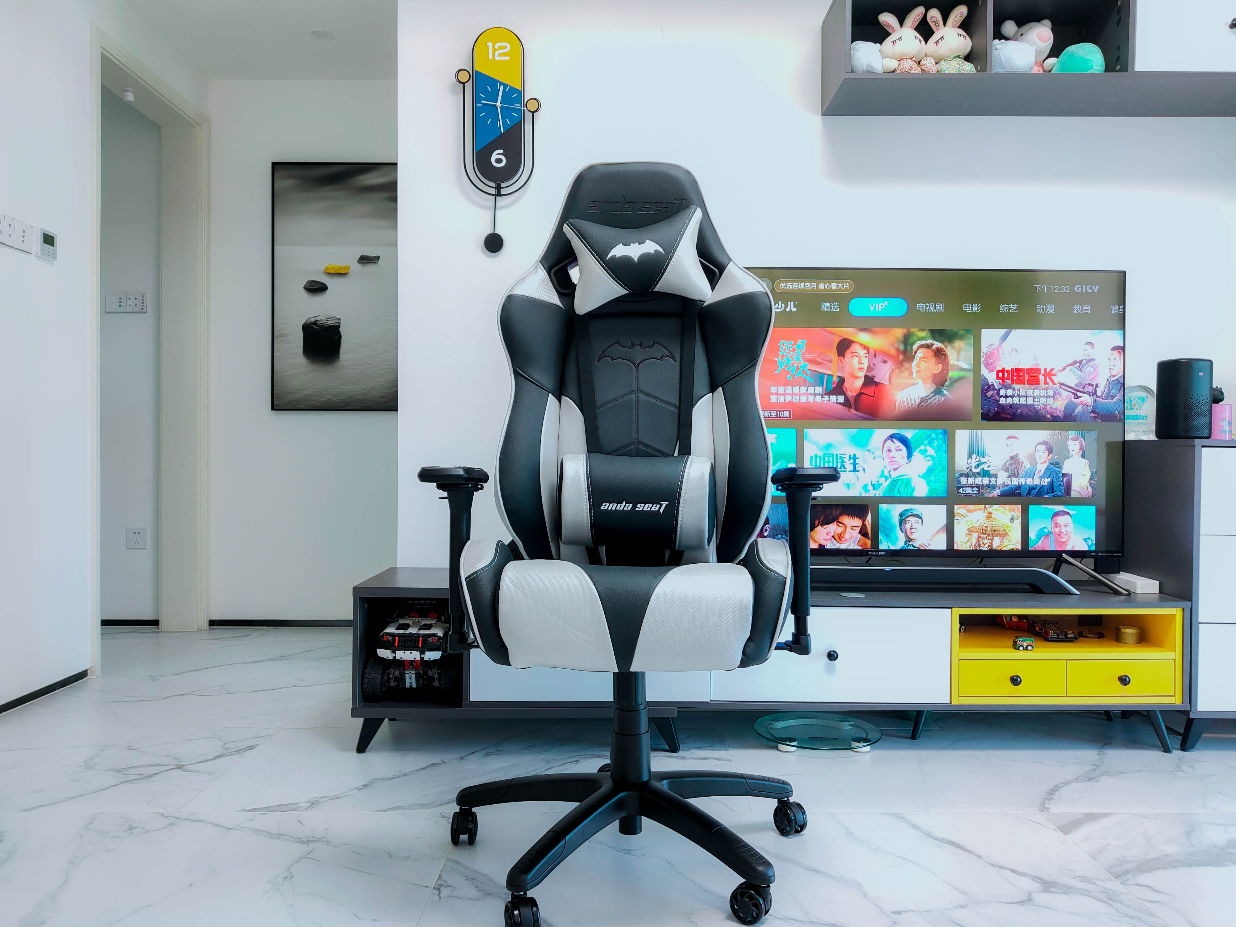 与高达、蝙蝠侠组队，ikbc机械键盘+安德斯特电竞椅套装评测