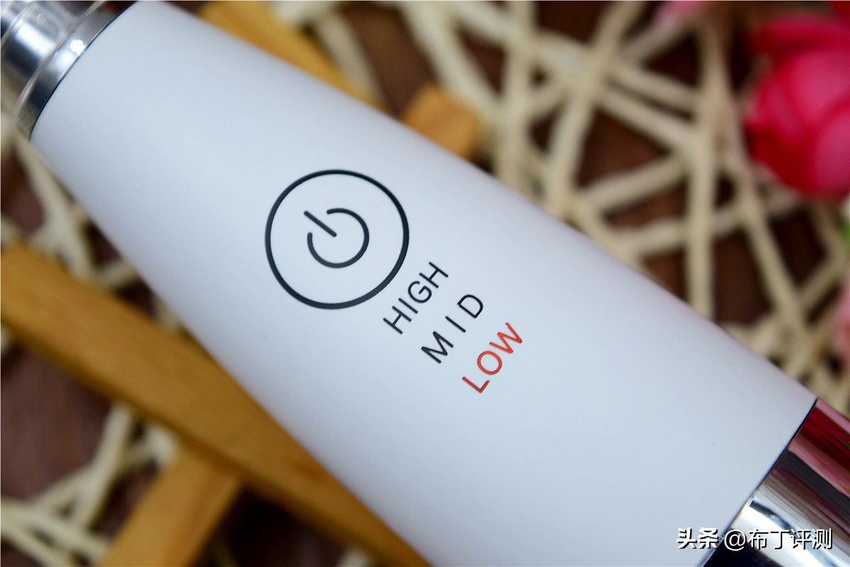 祛痘痘和黑头产品推荐,3分钟吸黑头神器