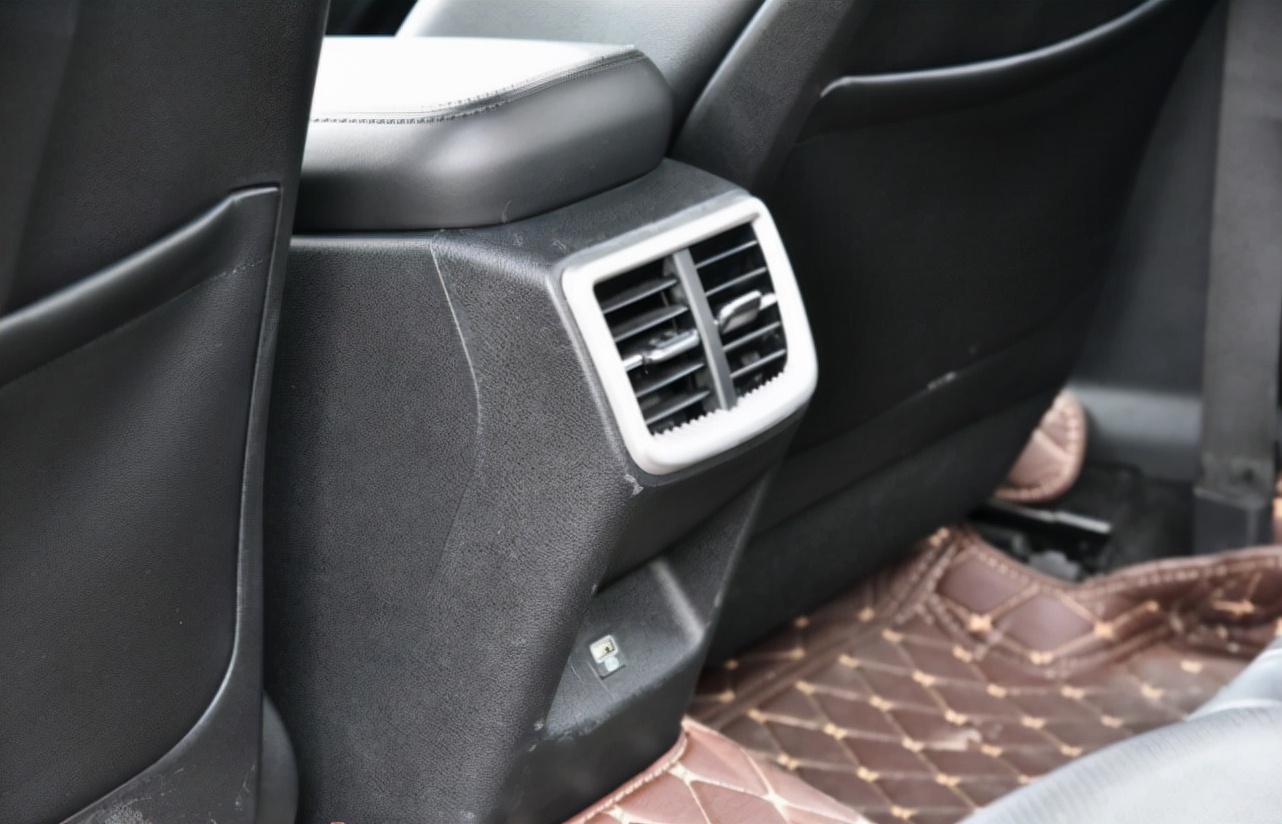 刚提20款K5凯酷尊贵科技版,20款起亚k5凯酷1.6t二手车