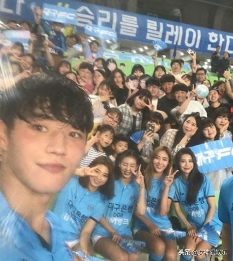 shinee金起范珉豪,shinee崔珉豪李泰民