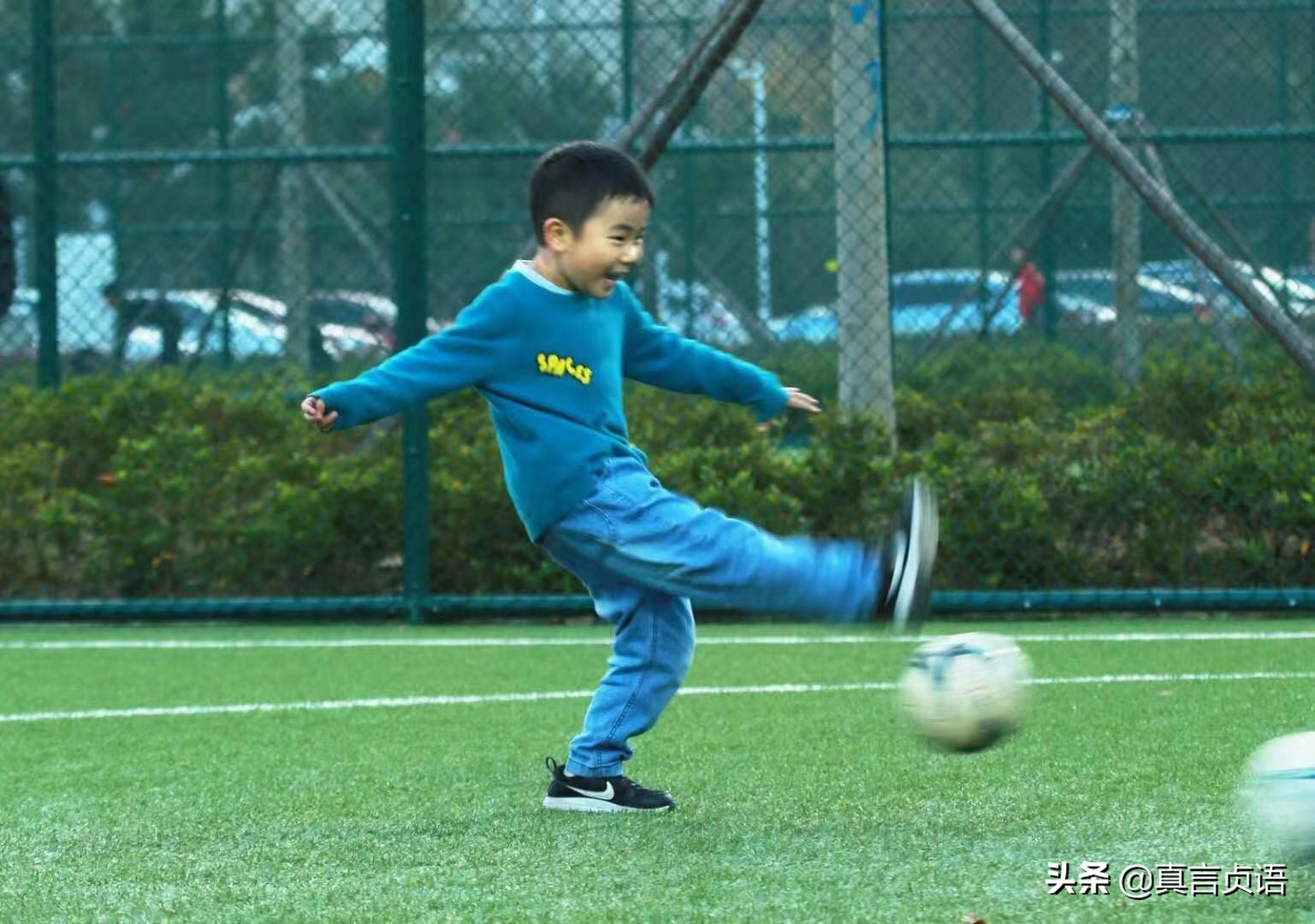 王耀洲原创散文丨“足球盲”的足球梦