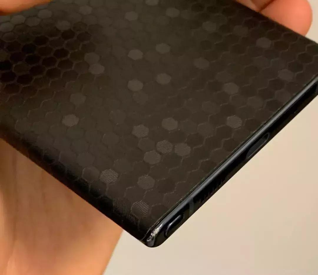 三星note10+边框掉漆,三星galaxynote10+防水测试
