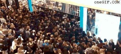 六福珠宝最新七代形象店,六福珠宝中央大街旗舰店