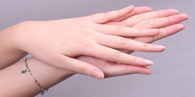 怎样保养指甲？看完这篇，纤纤玉手不是梦