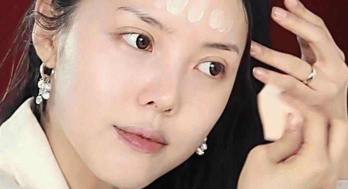 护肤品一上脸就“搓泥”？脸上都是“泥屑屑”怎么办？