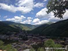 五台山位居四大佛教名山之首,五台山是中国四大佛教名山之首