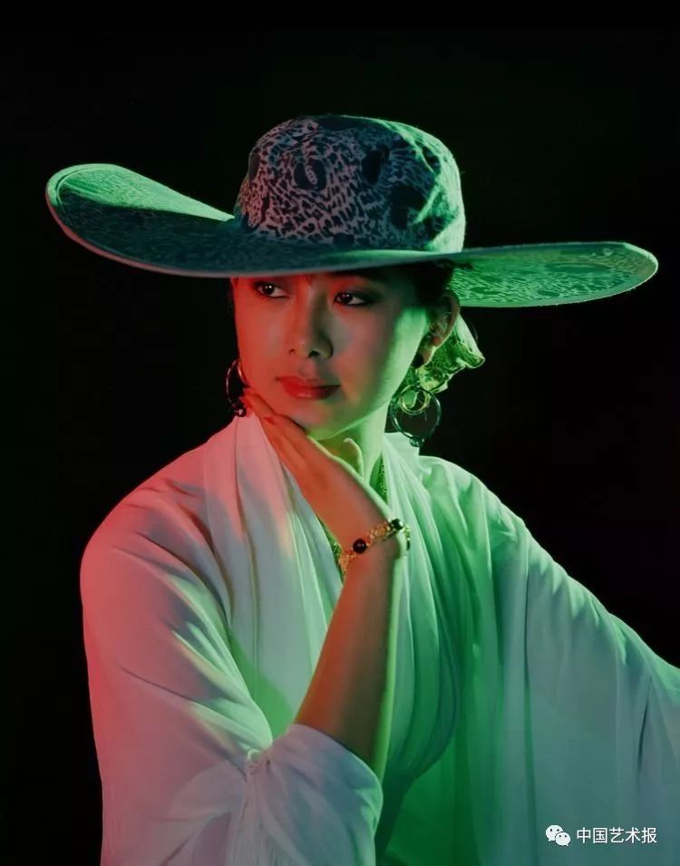 梁达明人物画,梁达明摄影人物