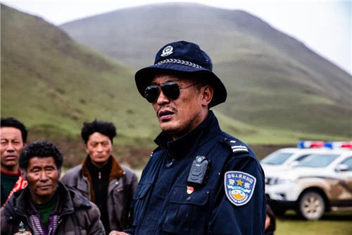 警察80岁,八零后白发民警