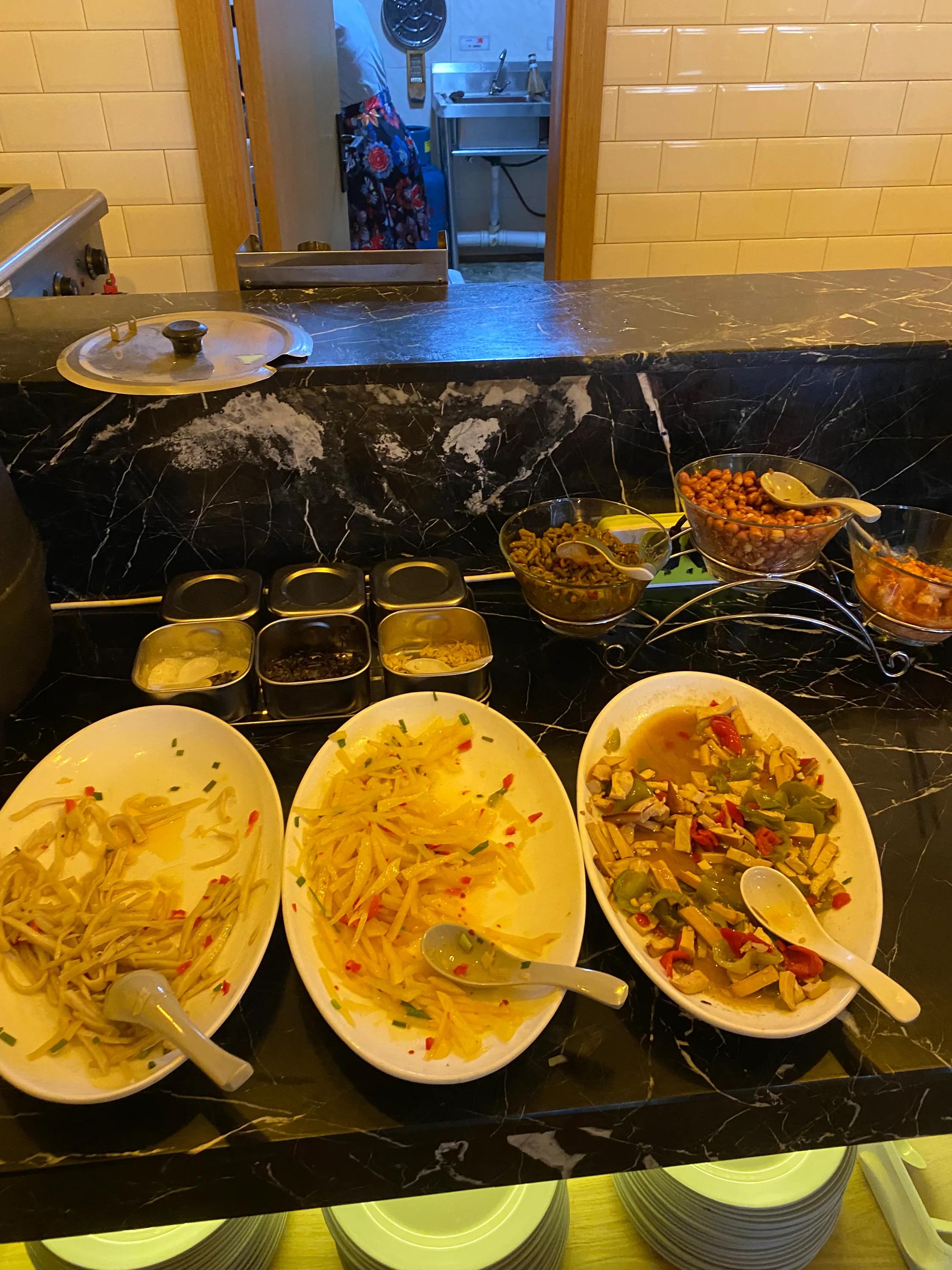 江山天域轻居酒店优惠团购,江山市世外桃源酒店