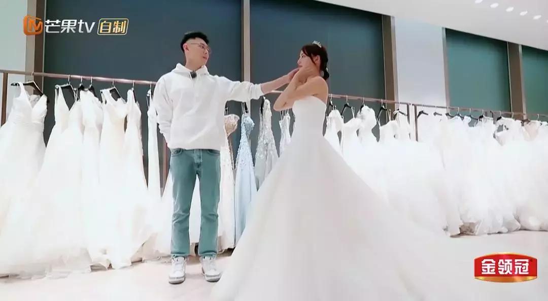 不羡慕神仙爱情，却爱上了《妻子的浪漫旅行》中的深情！