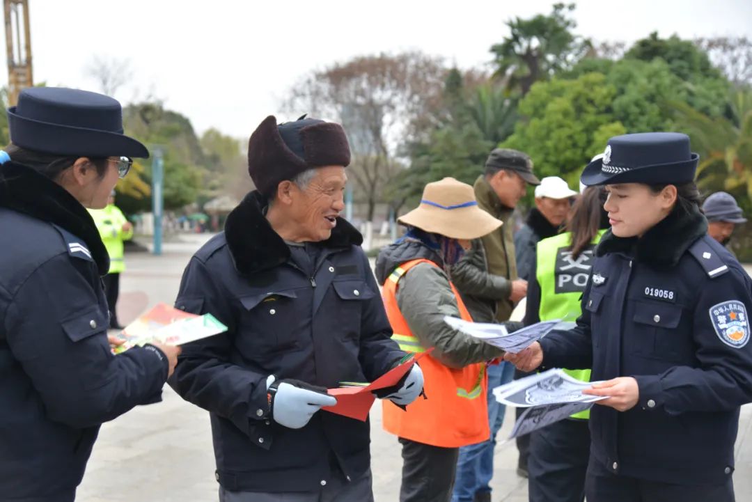 警花你好|致全局女民警、女辅警的慰问信