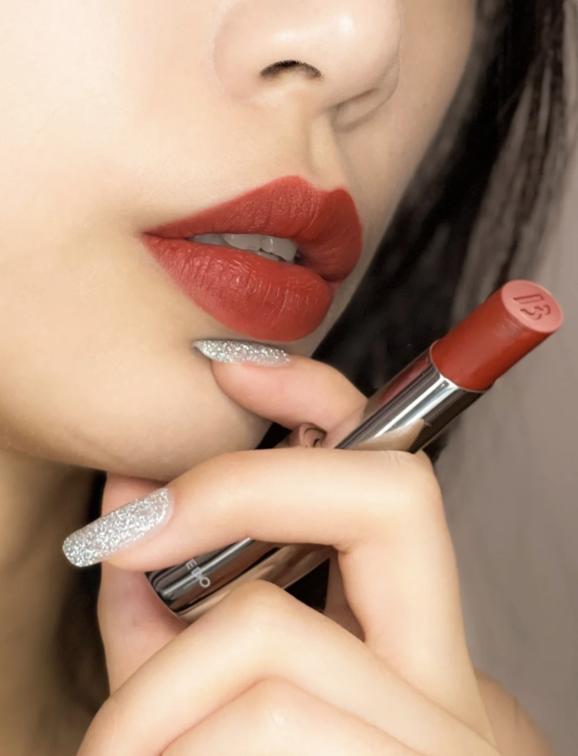 一看就很有钱的女人，都喜欢买这几支口红，涂着显白又很有品味