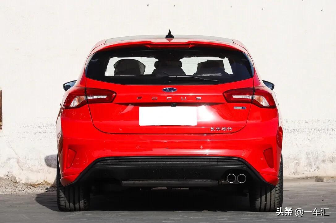 13款福克斯两万多,13年福特福克斯三厢1万