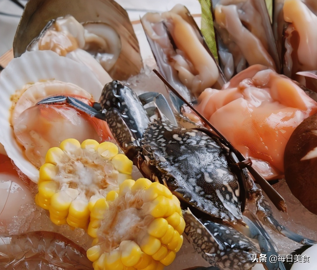 50岁大叔在某多多购买“海鲜大咖”，140一盒，打开以后懵了