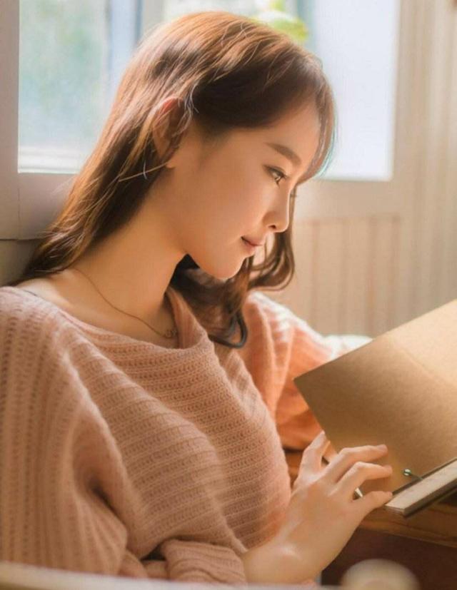 日本女人为啥是o型腿,日本女人为什么大多都是o型腿