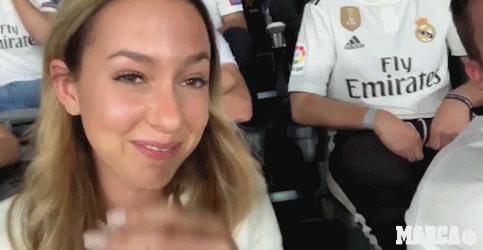 71场进1球！皇马“太子”铁树开花打进生涯首球，女友激动看哭