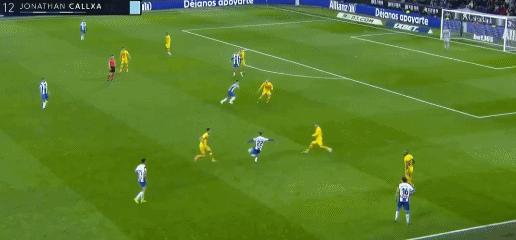 董宇辉为武磊喝彩,武磊再次让中国足球扬眉吐气