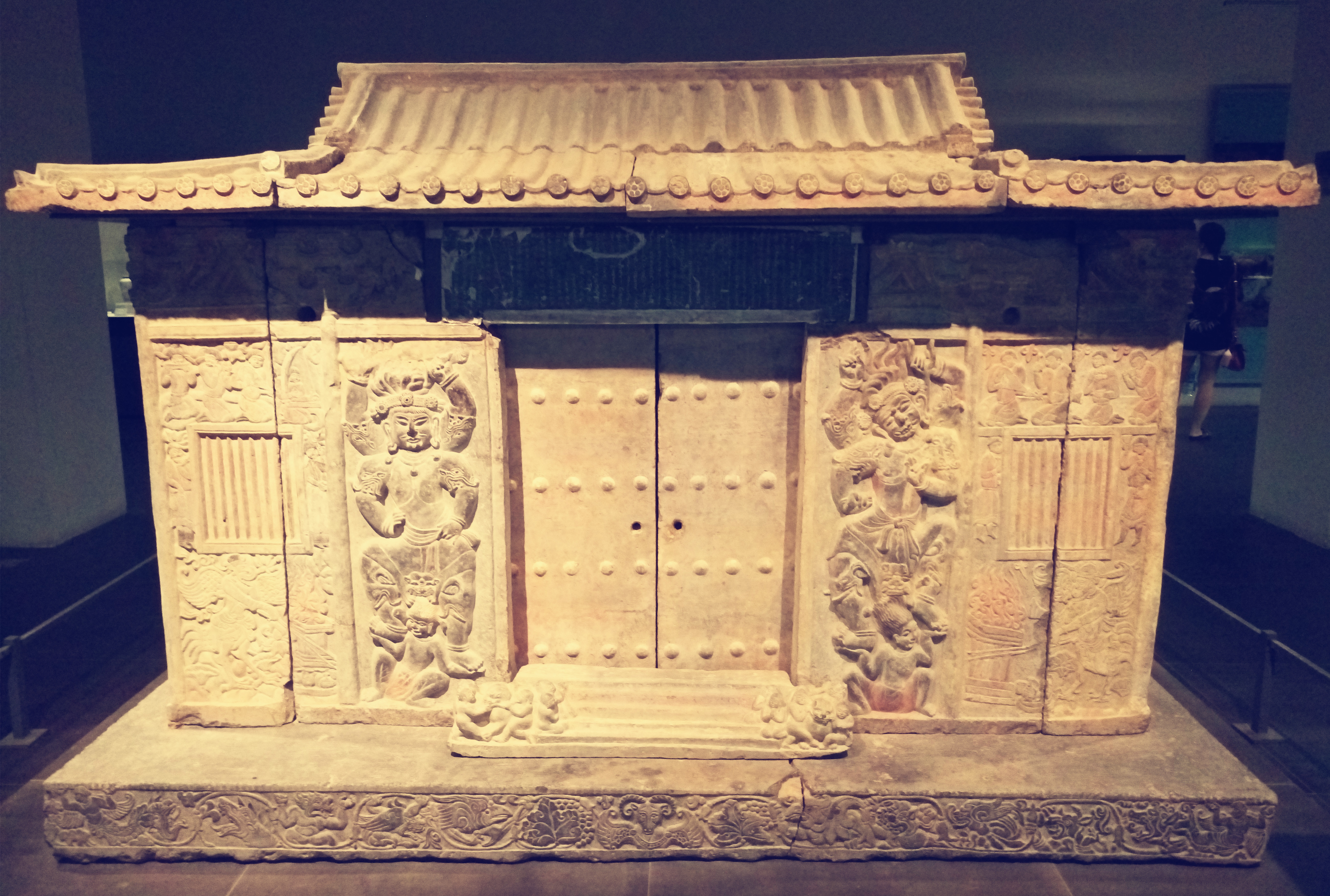 陕西发现墓志铭,西安挖出古墓历史人物