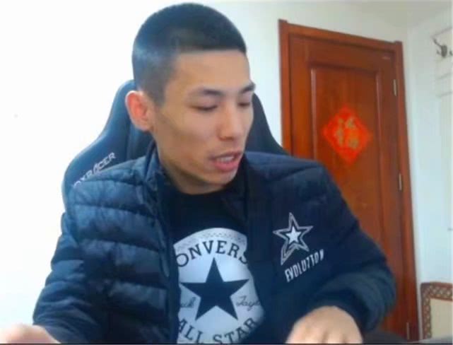 dnf旭旭宝宝使徒大军,旭旭宝宝用1万个使徒礼盒