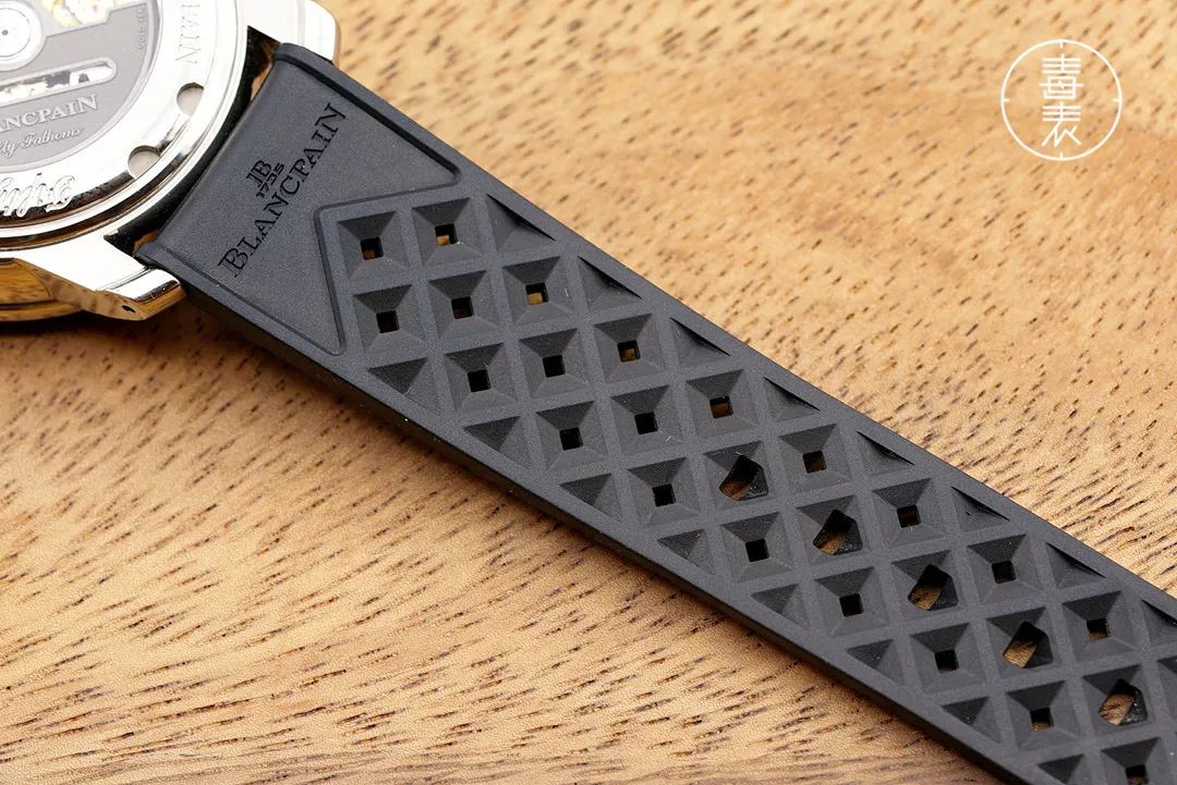 宝珀五十噚5008c (fathoms五十噚)