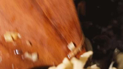 这么好吃的螺蛳粉原来秘密在这里,螺蛳粉卖到断货