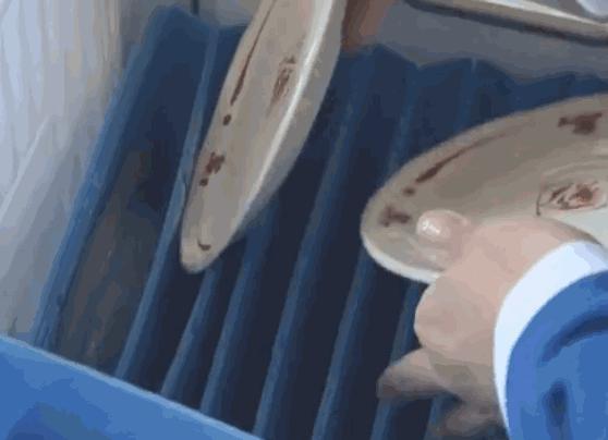 日本餐厅极致服务案例,日本极致服务态度