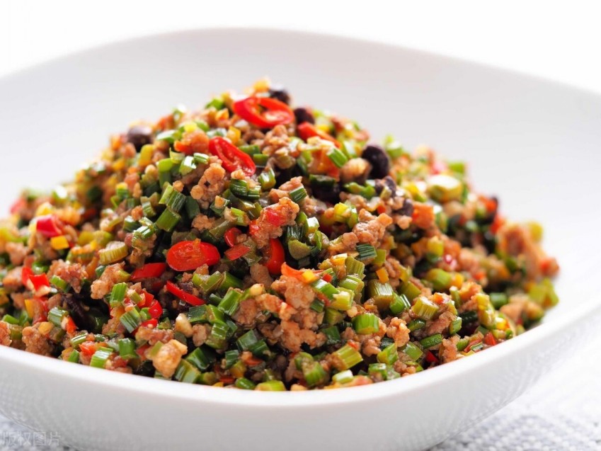 “苍蝇头”、“*灯区红**”……盘点12道奇怪菜名，您最不能接受的是