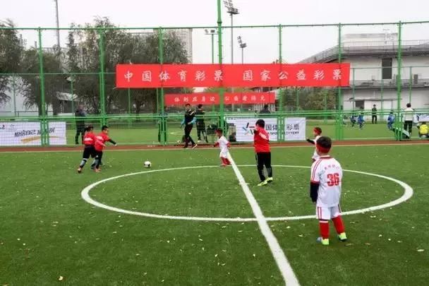 中国足球从不缺乏从头再来的勇气,中国足球需不需要马宁