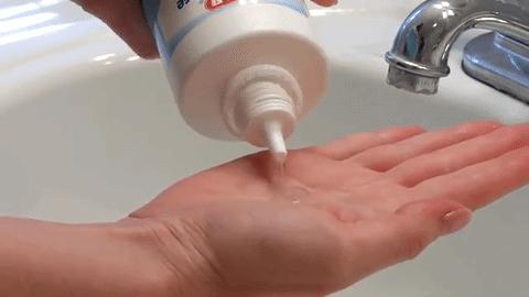 全国年轻人不建议戴美瞳,青少年不建议戴美瞳