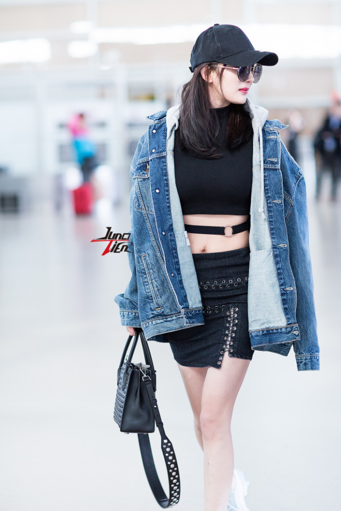 迪丽热巴杨幂穿搭,杨幂迪丽热巴穿衣风格