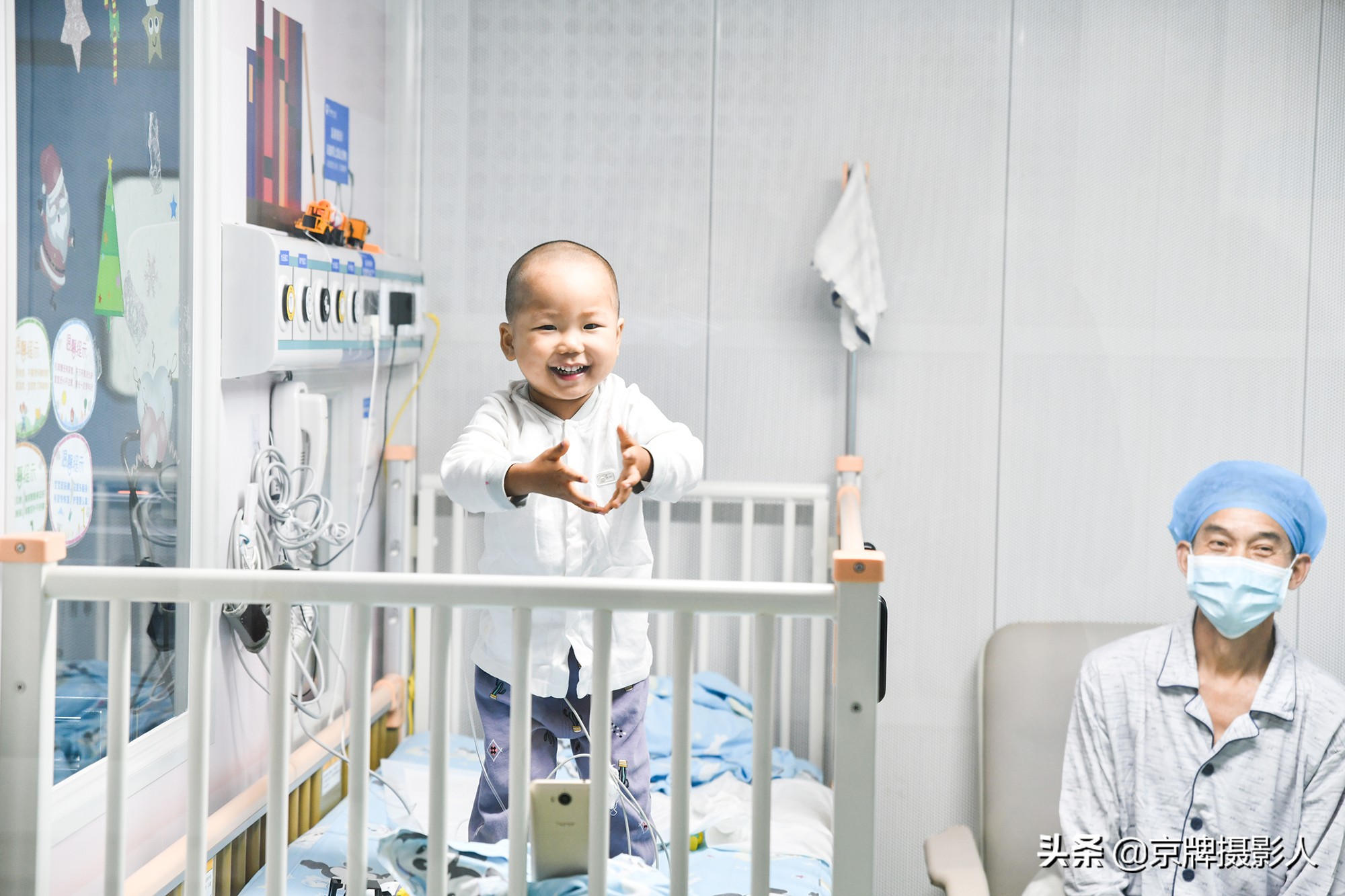 女子瞒丈夫怀孕21周遭引产，丈夫：“一个垂危，再一个咋养？”