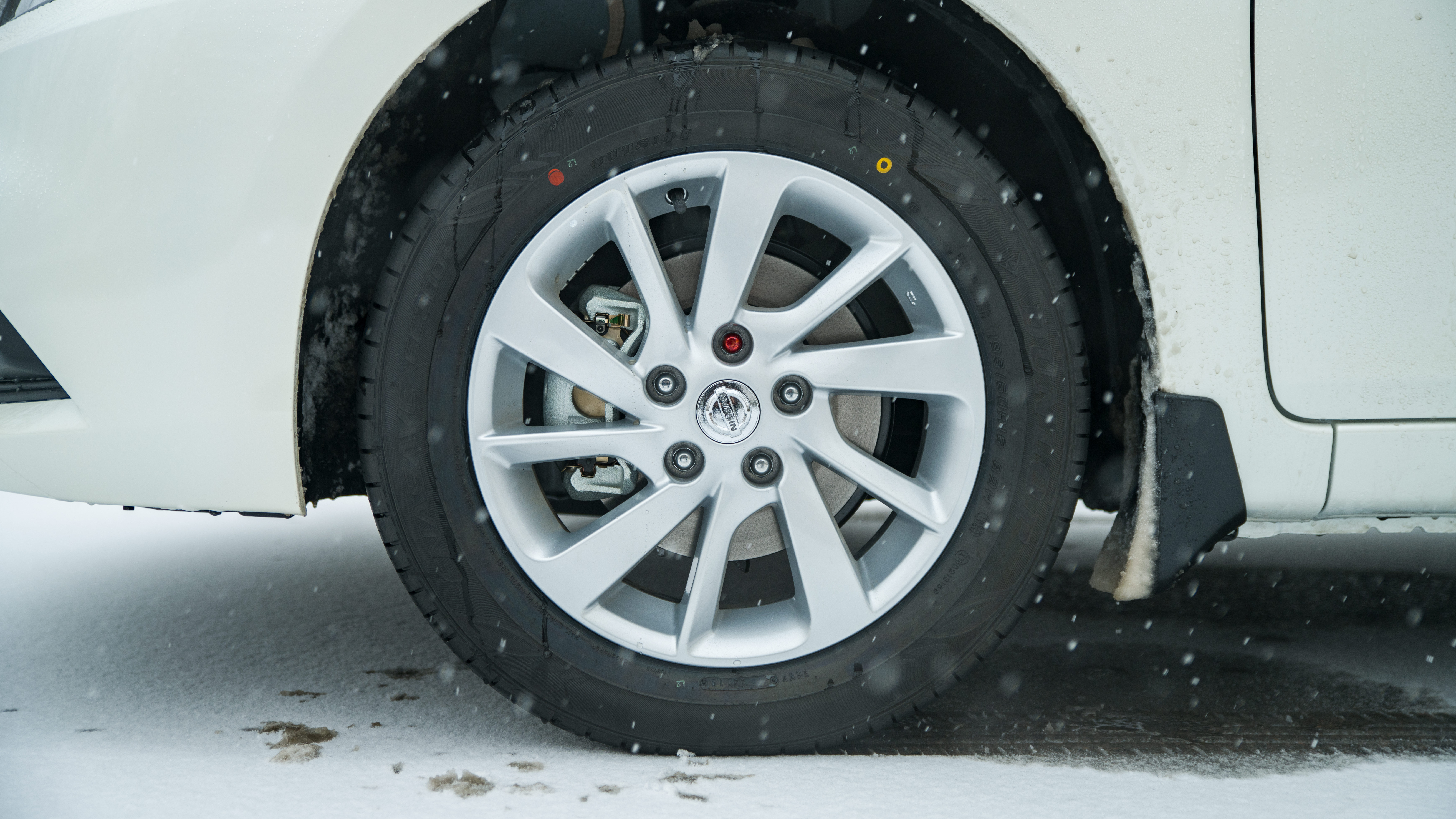 骐达拍的行车风景,骐达下雪天