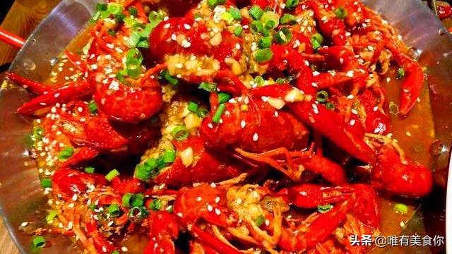 重庆小面的三鲜汤怎样调制,三鲜小面是哪三鲜