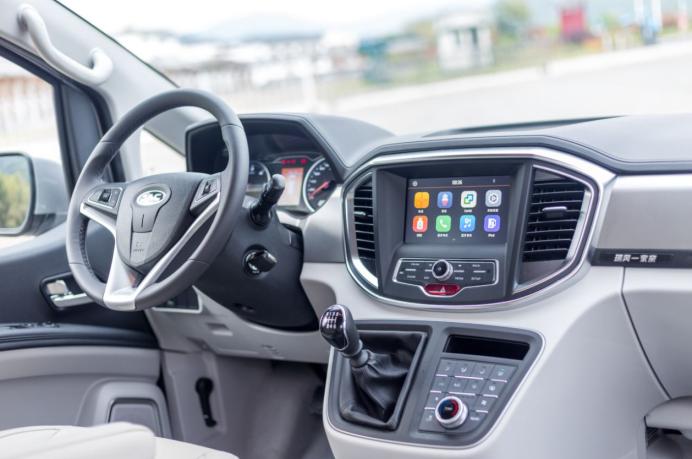 十几万搞定、国六柴油动力，这台新瑞风M4柴油版值得推荐