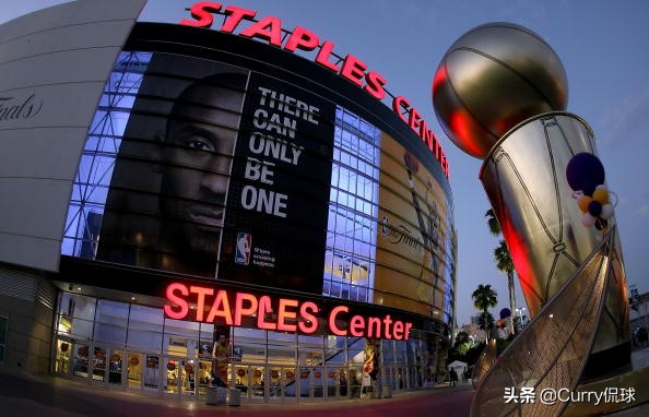 詹姆斯球队战术,詹姆斯在球队中的打法