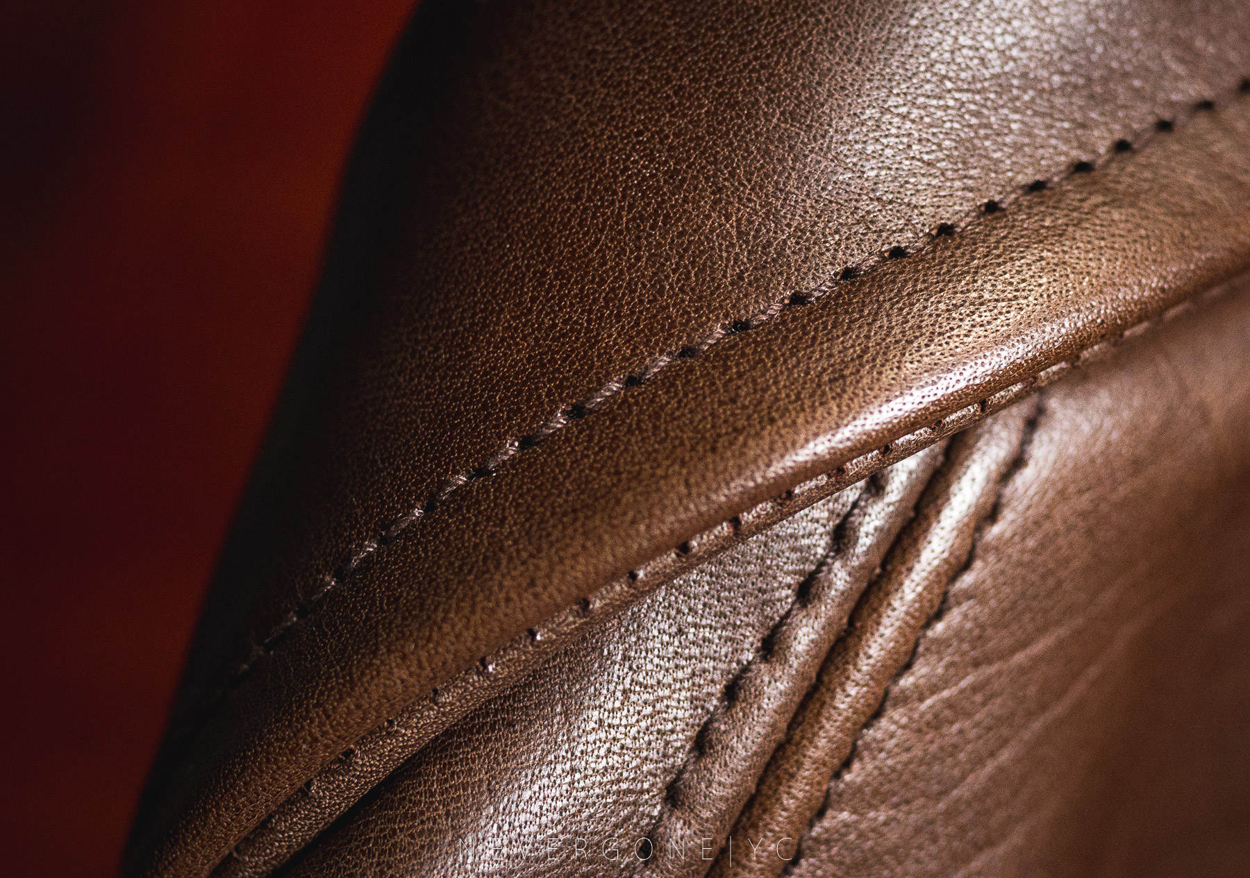 卖2万却不想让人买到的皮衣：AtLastCoLot.670马皮皮衣