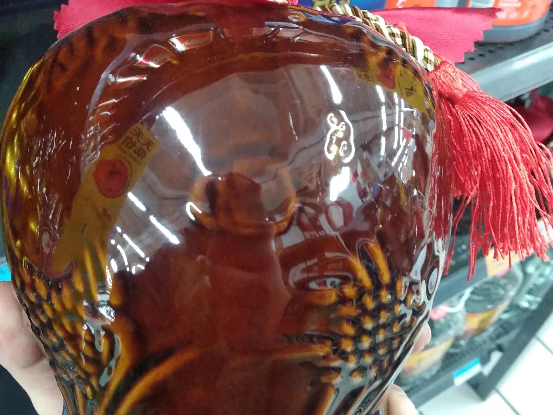 牛栏山白酒是否由酒精勾兑而成,牛栏山粮食酒为什么没有酒精酒贵