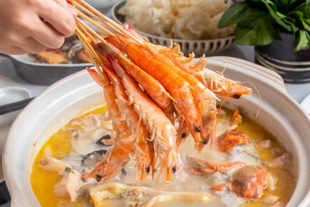 魔都鲍鱼鸡煲店团购,魔都这家正宗粤菜馆