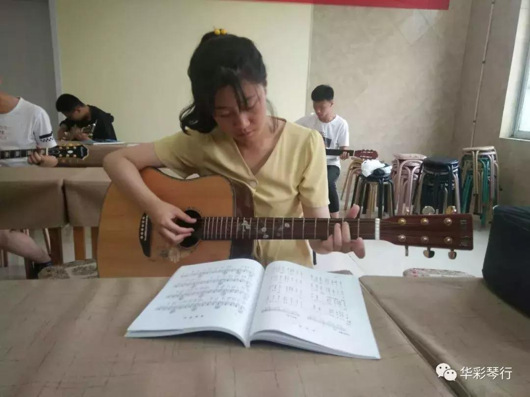 中高考声乐培训,中高考艺术生声乐培训