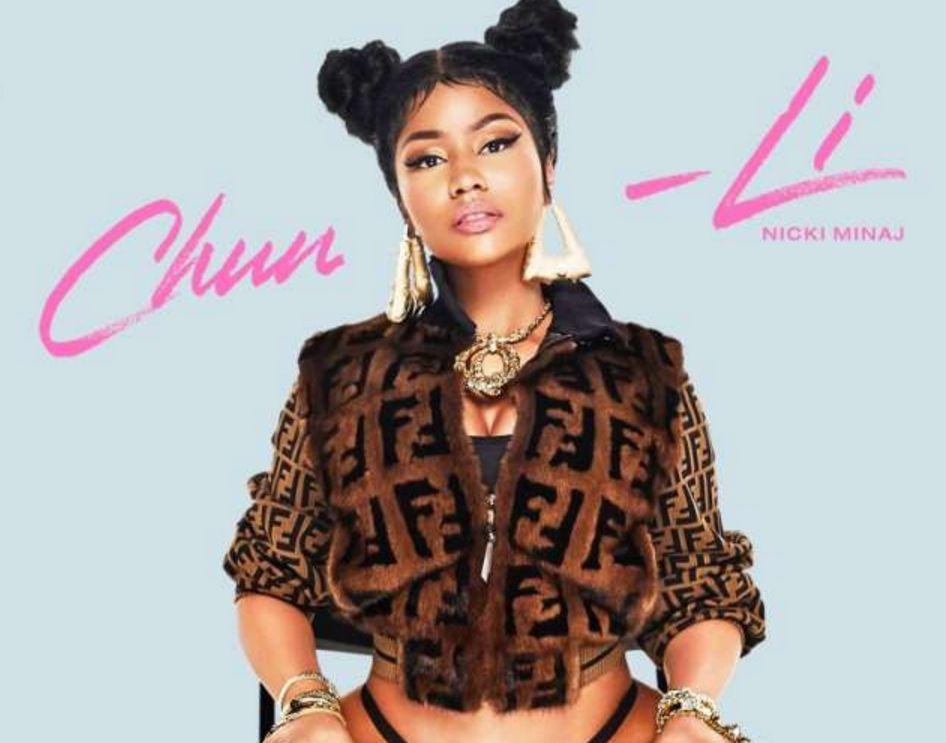 “别踩那个地铁女孩，她脖子上的Fendi要7000”