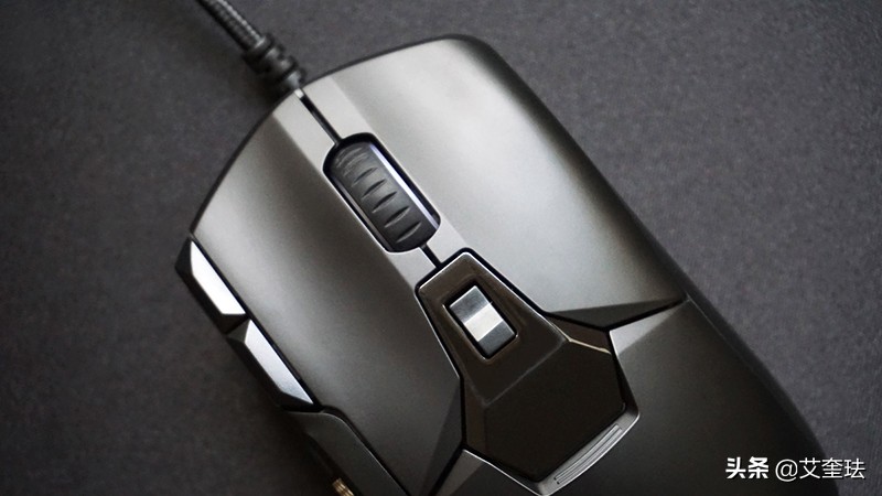 雷柏鼠标v330,12个键的鼠标