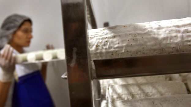 英国首相竟吃发霉果酱发霉的食物还能吃?