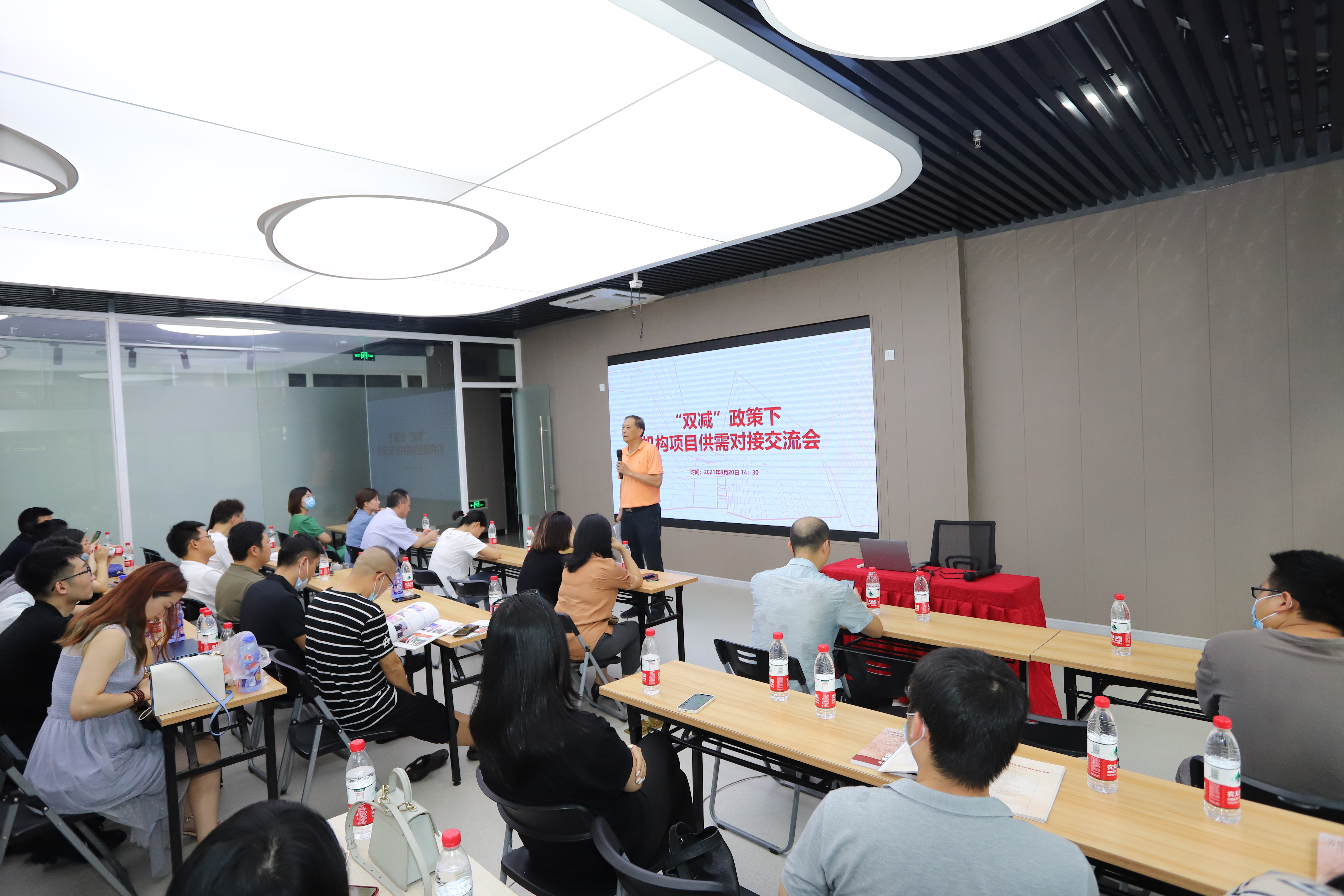 双减后培训机构转型继续补课,双减之下培训班可以开哪些课